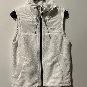 Under armour vest